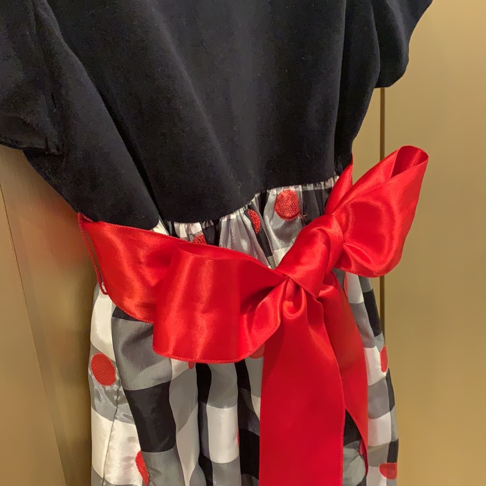 Girls Party Dress - Picture 4 of 4